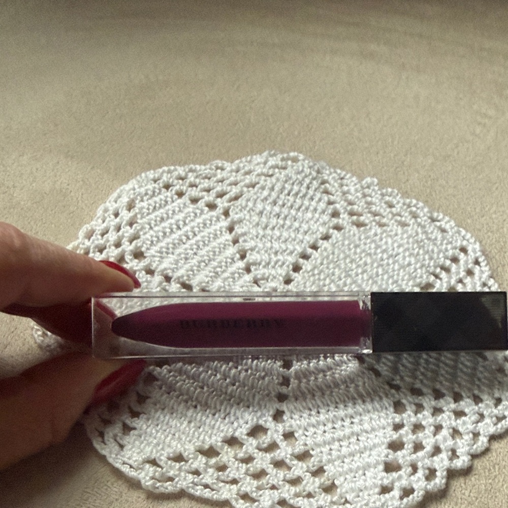 Burberry Vibrant Pink Lipstick